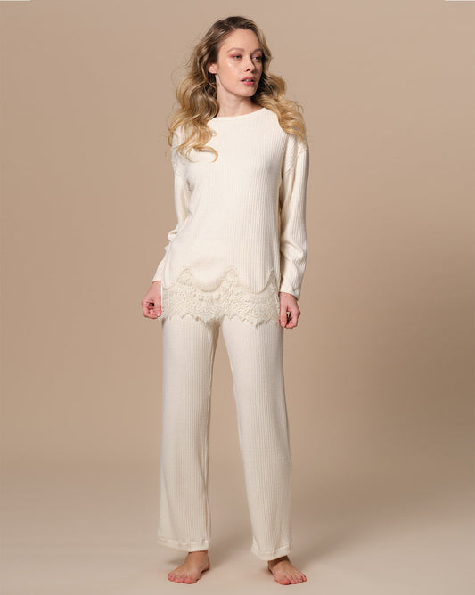 Completo a Costine con Pizzo Pepita