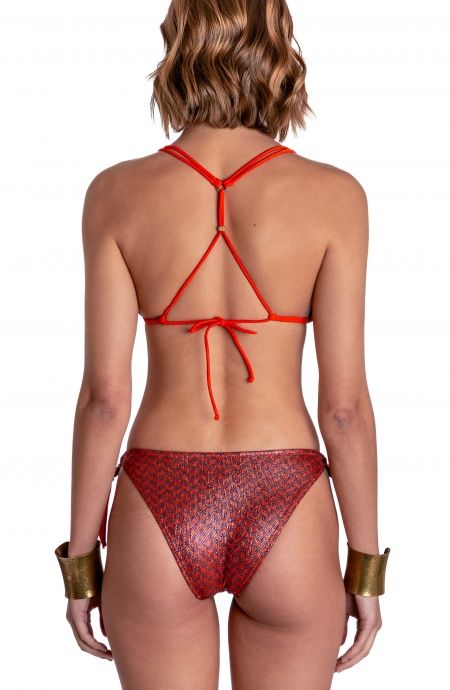 Bikini Triangle à Épillets